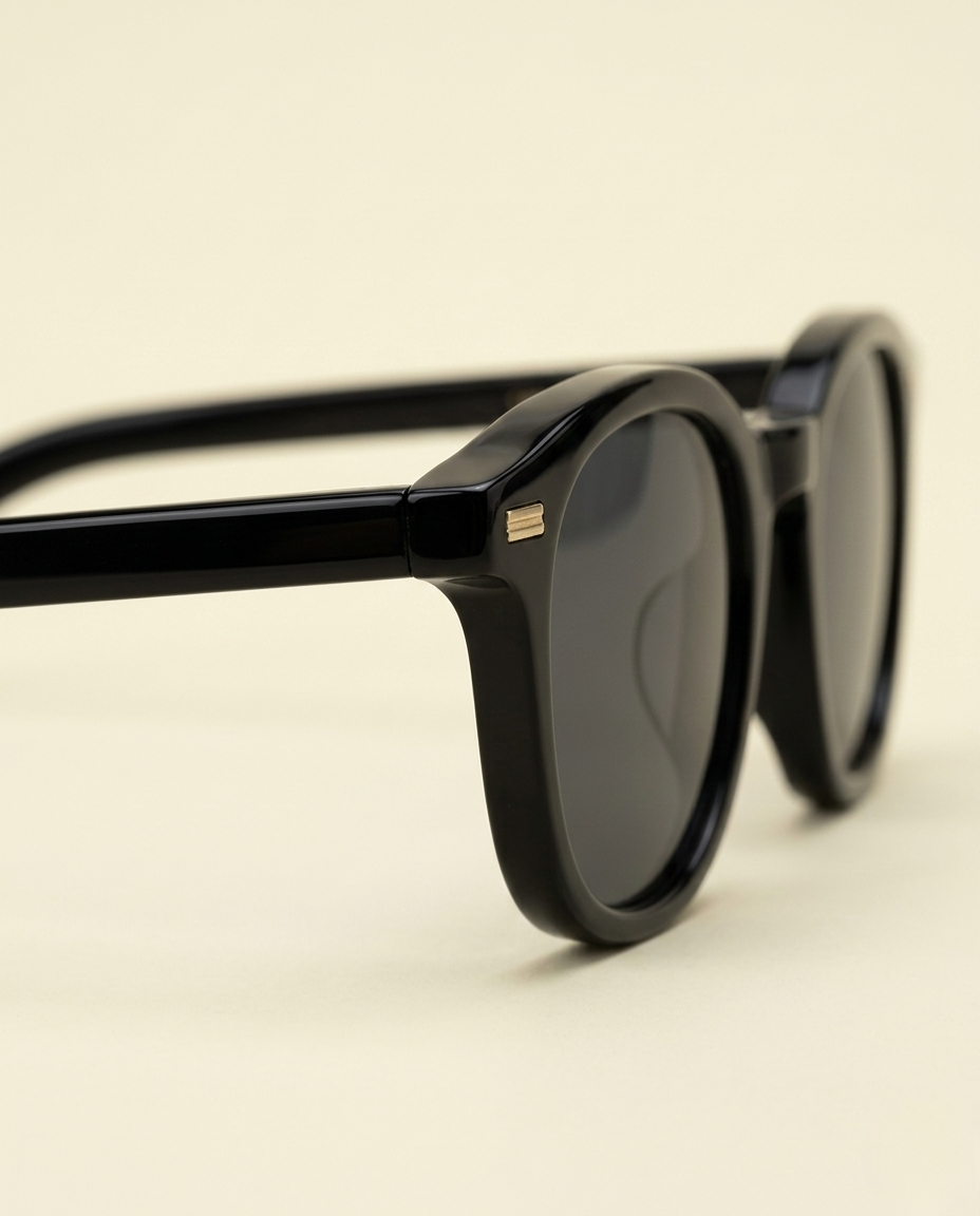 Classic Frame Sunglasses – UV Protection Everyday Sunglasses, 4 Colours