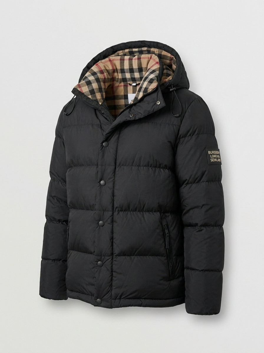 Puffer jacket in black