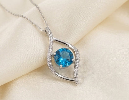Emerald Green Necklace for Women – Dainty Delicate Necklace