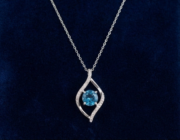 Emerald Green Necklace for Women – Dainty Delicate Necklace