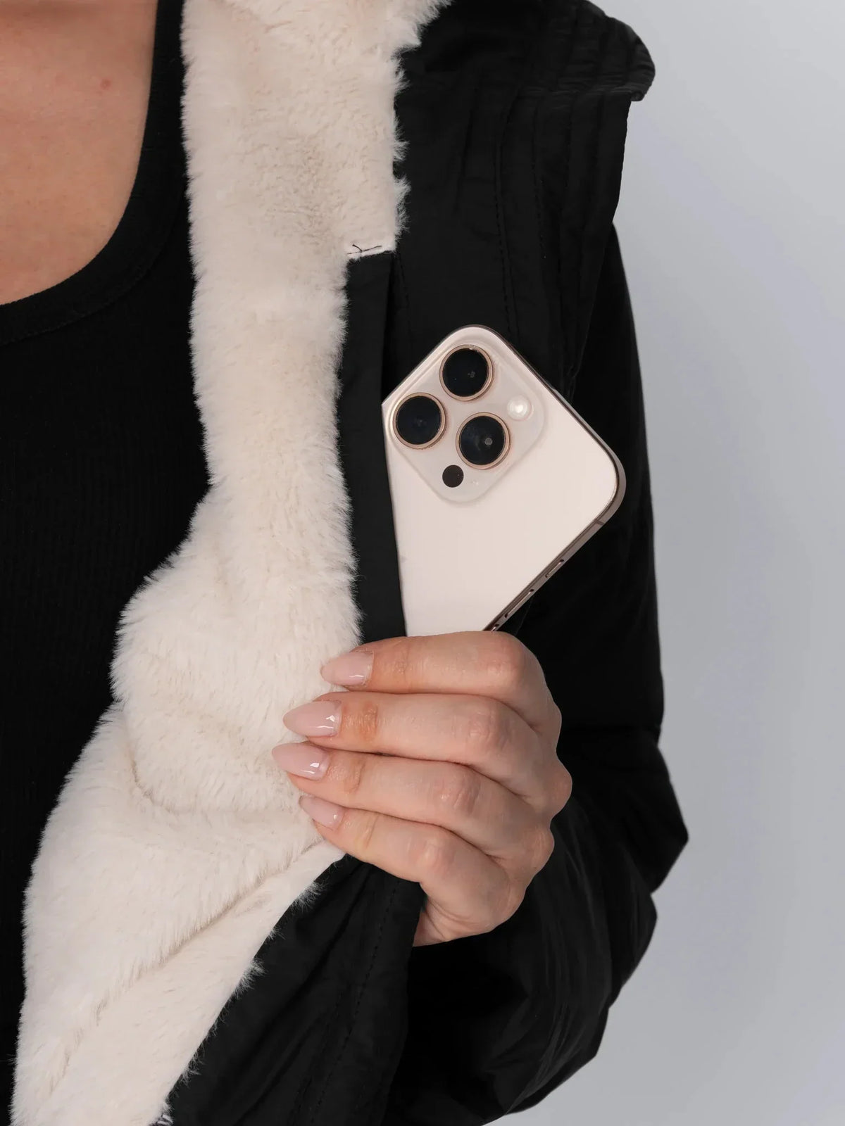 Women's Faux Fur Lined Puffer Jacket – Short, Detachable Hood, 8 Colours